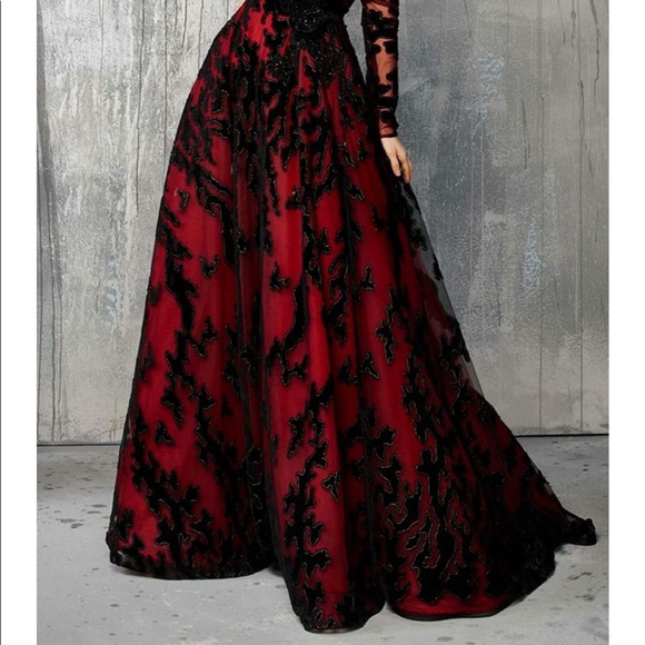 FOUAD SARKIS COUTURE GOWN! - Picture 2 of 8